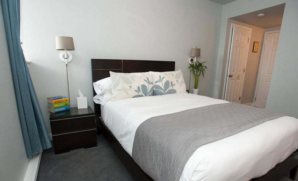The Bow Hotel Portsmouth Exterior photo