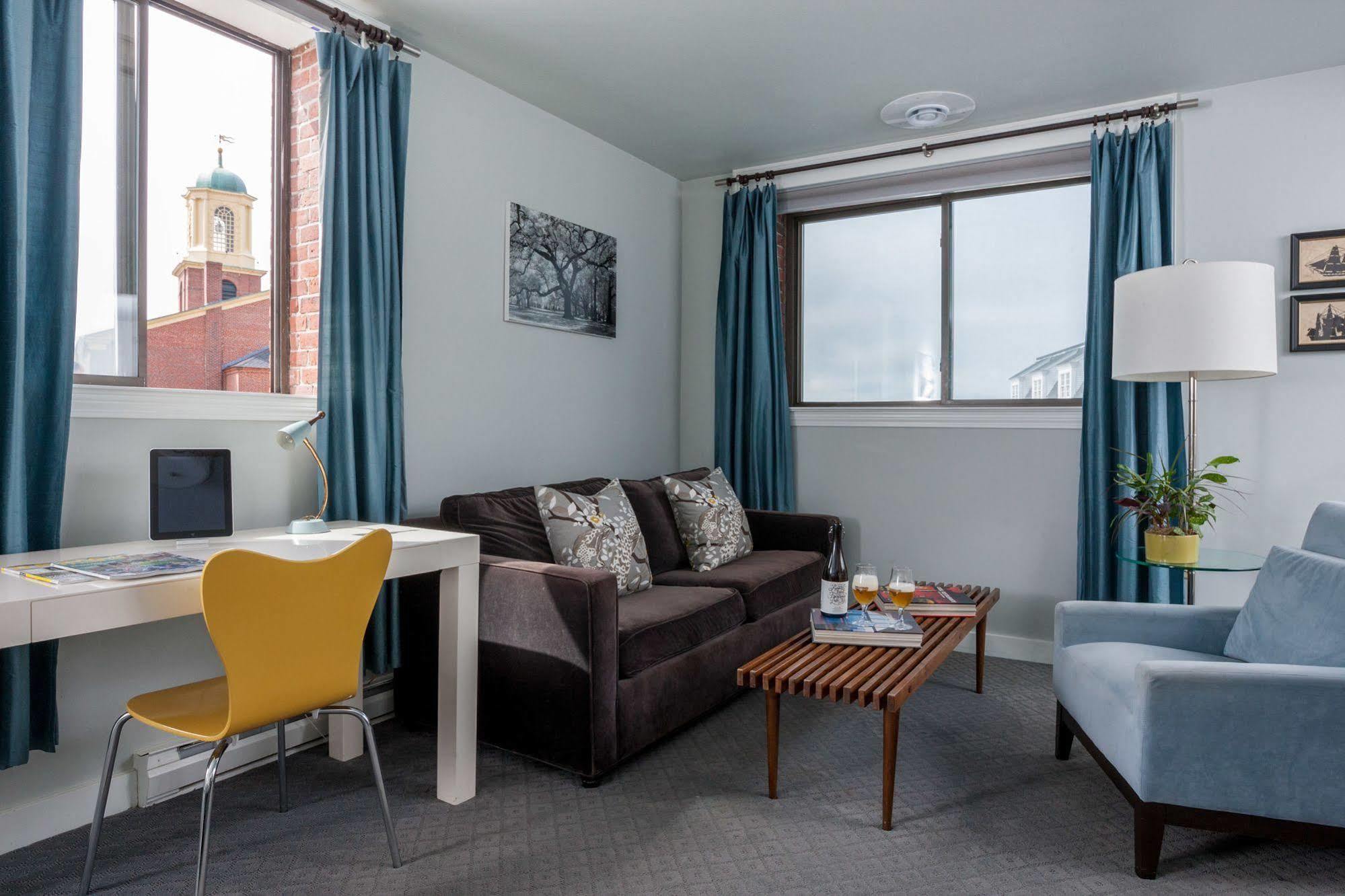 The Bow Hotel Portsmouth Exterior photo